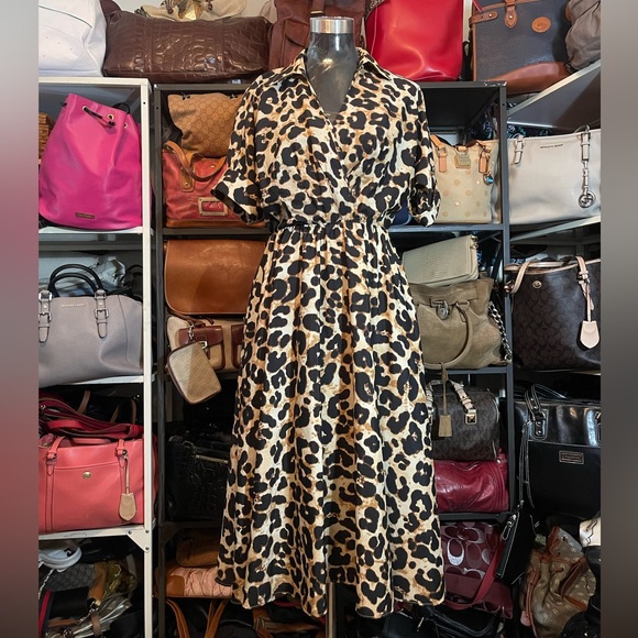 Eliza J Dresses & Skirts - Eliza J dress size 8